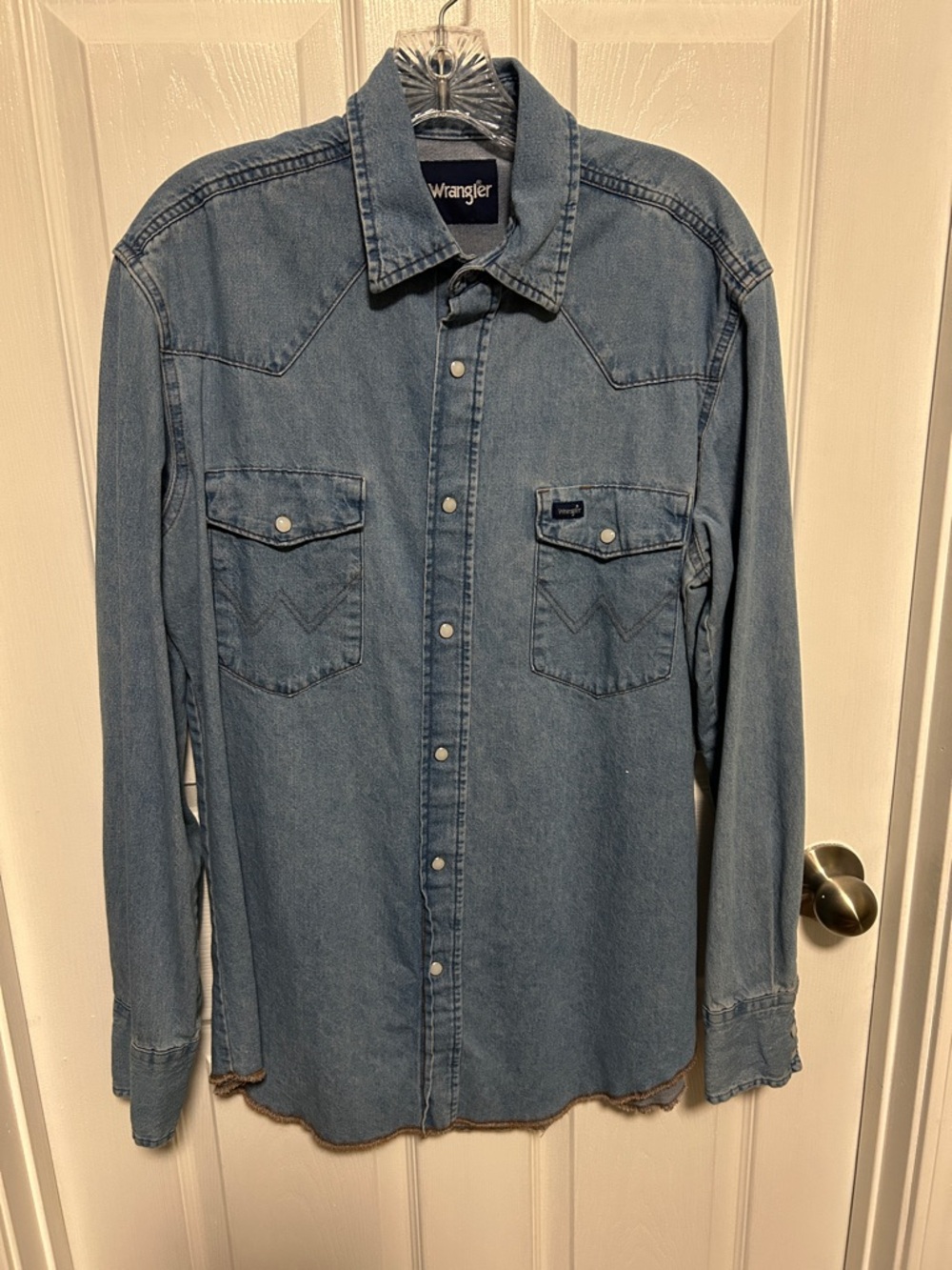 Wrangler Medium Blue Denim Western Snap Shirt